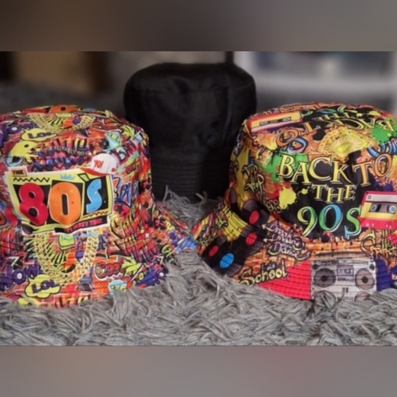 NWT - Choose Retro Graffiti Style 80s/90s Reversible Bucket Hat/ Unisex - Picture 3 of 17